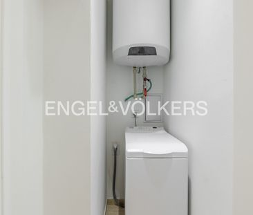 Apartment for rent, 1+KK - Studio, 38m - Photo 2