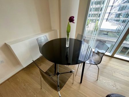 Price £1,400 pcm - Available Now - Part Furnished - Photo 3