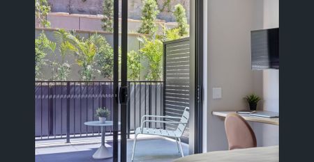 31-33 Wansey Road, Randwick, NSW 2031 - Photo 2