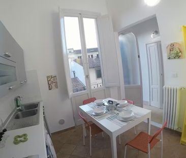 Via Zara, Florence, Tuscany 50129 - Photo 5