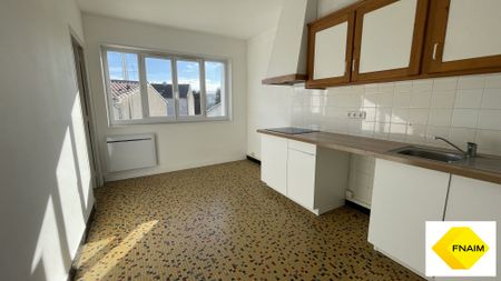 Location Appartement 3 pièces 76m² AGEN 47000 - Photo 4