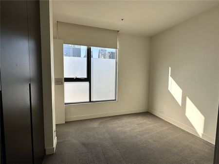 504/55 Jeffcott Street - Photo 3