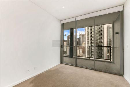 Two-Bedroom Apartment In "St Leon" Building - Photo 2