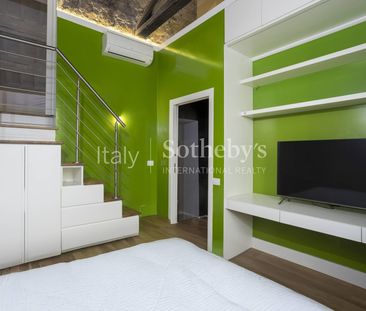 Attico con terrazza panoramica su Piazza Campo de’ Fiori - Photo 2