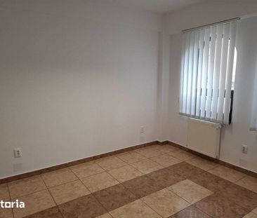 Proprietar, inchiriez parter casa, CRAIOVA - Photo 3