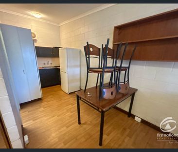 LOW MAINTENANCE LIVING - BULGARRA - Photo 2