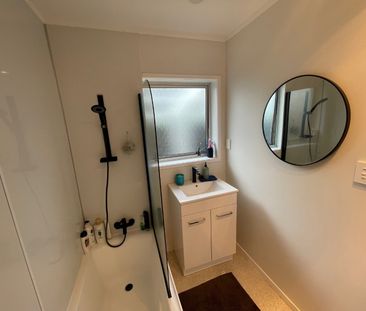 Unit 2, 78 Alfriston Road, Manurewa, Auckland - Photo 1