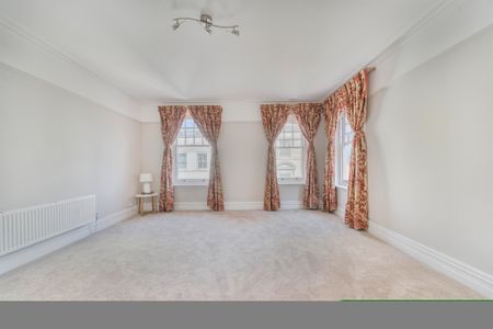 Fulham Road, . - Photo 2