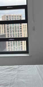 1 Bedroom 1 Bathroom Flat1902 - Photo 3