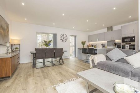 3 bedroom townhouse to rent - Photo 5