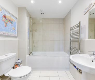 Bicycle Mews, SW4, London - Photo 5