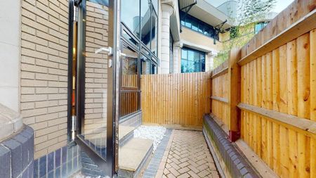 1 bedroom ground floor flat to rent - Photo 4