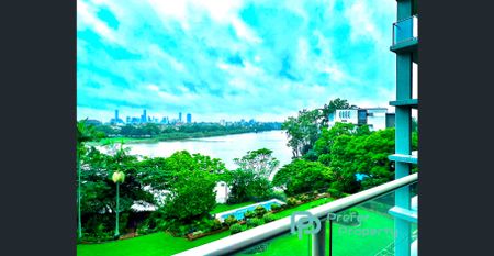 Bright, Modern 2-Bedroom Apartment in a Highly Secure Complex Near UQ - Photo 3