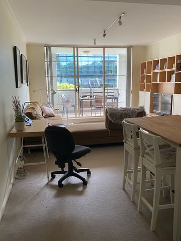 Paddington - Photo 2