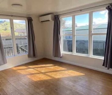 3 Bedroom - Sun soaked Paradise - Photo 1