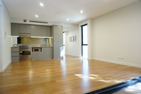 310/8 Boundary Street, Alexandria NSW 2015 - Apartment For Rent | Domain - Photo 3