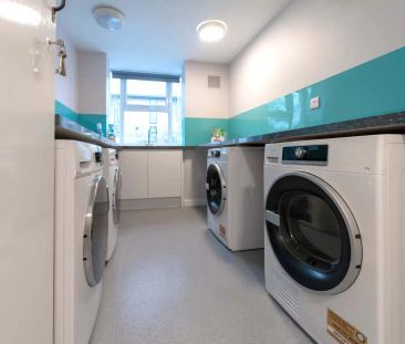 Ensuite Room - Photo 2