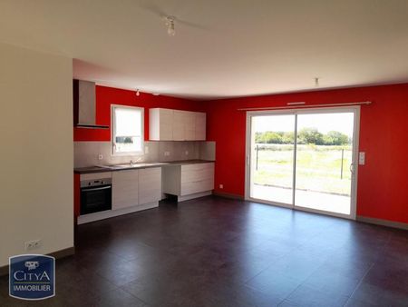 Location Maison 4 pièces 81m² BIARD 86580 - Photo 3