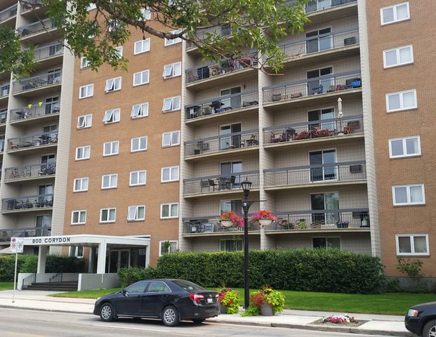 Dover Place | 800 Corydon Avenue, Winnipeg - Photo 1