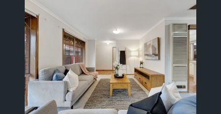 Charming, Cozy & Close to It All! - Photo 3