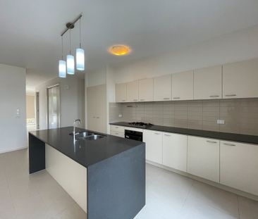 29 Faggs Place, Geelong - Photo 3