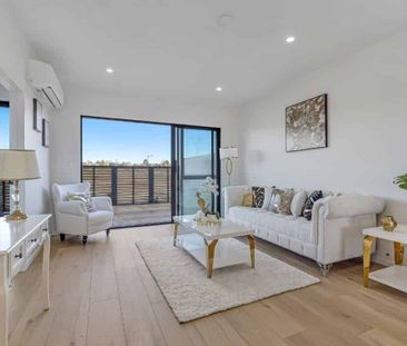 Modern 3BR Townhouse in Papakura - Photo 3