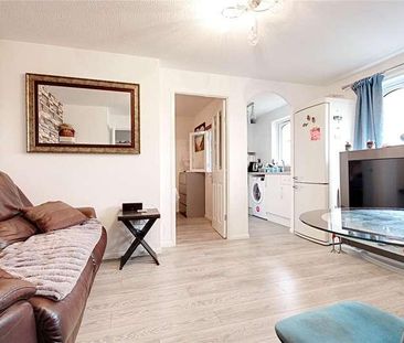 Larmans Road, Enfield, Greater London, EN3 - Photo 2