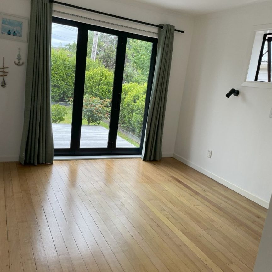 Family Home - Photo 1