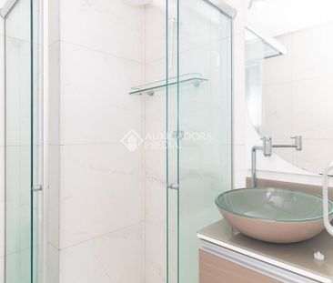 Apartamento com 2 quartos e 53m² para alugar em Azenha, Porto Alegre. - Foto 4