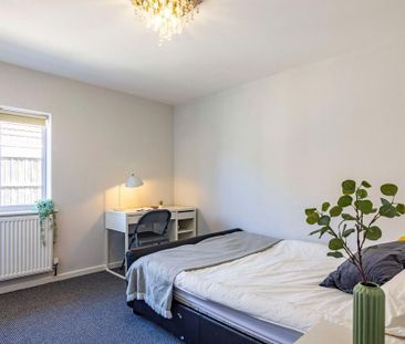 1 bedroom house of multiple occupation to rent - Photo 4