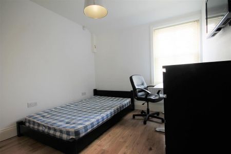 5 bedroom apartment to rent - Photo 5