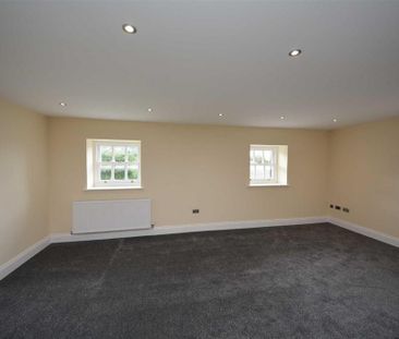 3 bedroom penthouse to rent - Photo 2