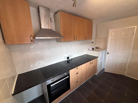 2 bedroom flat to rent - Photo 5