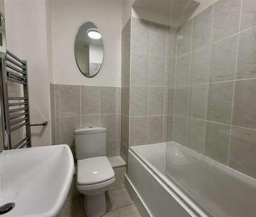 Montpellier Spa Road, Cheltenham, GL50 - Photo 4