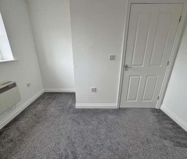 Rosebay Close, Royton, OL2 - Photo 3