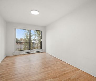 9265 Rue Airlie apartment — Montréal, QC (1-Bedroom) - 1 Bedroom - Photo 6