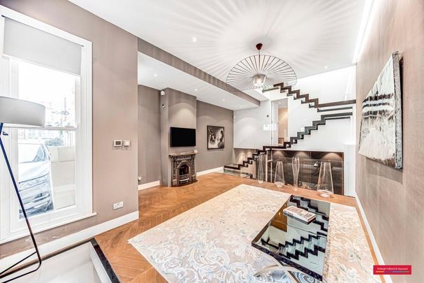 4 bedroom terraced house to rent - Photo 1