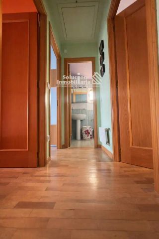 Dúplex de alquiler en Antonio Ponz, La Platina- Hospital - Campus - Photo 3