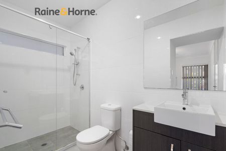 Excellent 3 Bedder! - Photo 5