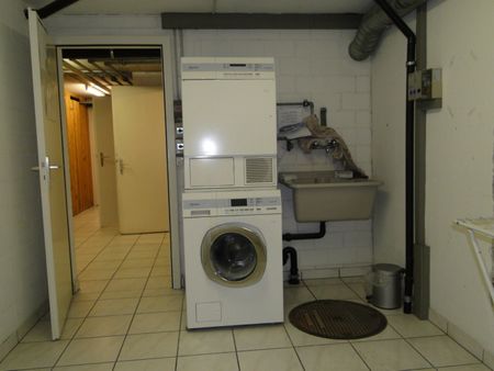 Zu vermieten per Sofort oder nach Vereinbarung: Zentrale 1.5 Zi-Wohnung in Biel/Bienne - Photo 5