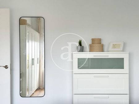 Piso de alquiler en C. de la Marina, El Cabanyal - El Canyamelar - Photo 2