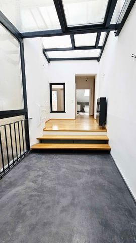 Innenstadt: exklusive Penthouse-Maisonette mit großer, grüner Dachterrasse im neuen Neutorviertel - Photo 4