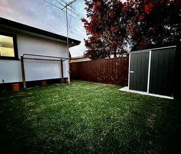 15 Offenbach Ave, Emerton NSW 2770 - House For Rent | Domain - Photo 5