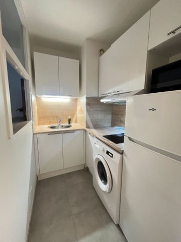 Location Appartement 1 pièce 31m² - Photo 5