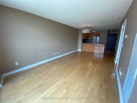 For Lease - 16 Yonge Street Unit# 1008, Toronto, Ontario - Photo 3