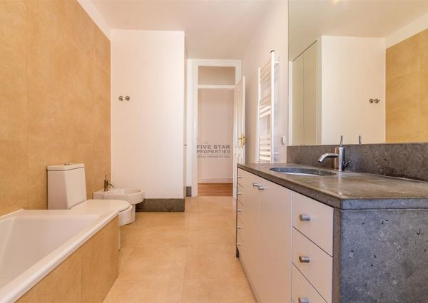 Apartamento T4 em Lisboa