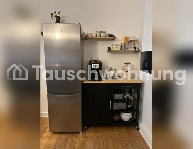 TAUSCHWOHNUNG Zwischenmiete: Stilvolle 2-Raum-Wohnung mit Balkon und Einba - Photo 1