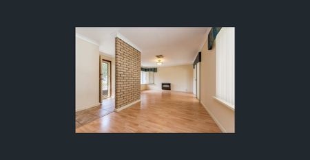 Low-Maintenance Living in Prime Willetton Location! - Photo 2