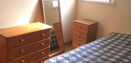 63 Damascus Street - Photo 2