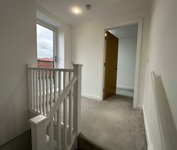 3 Bed Semi-Detached House, Harmsworth Street, M6 - Photo 6